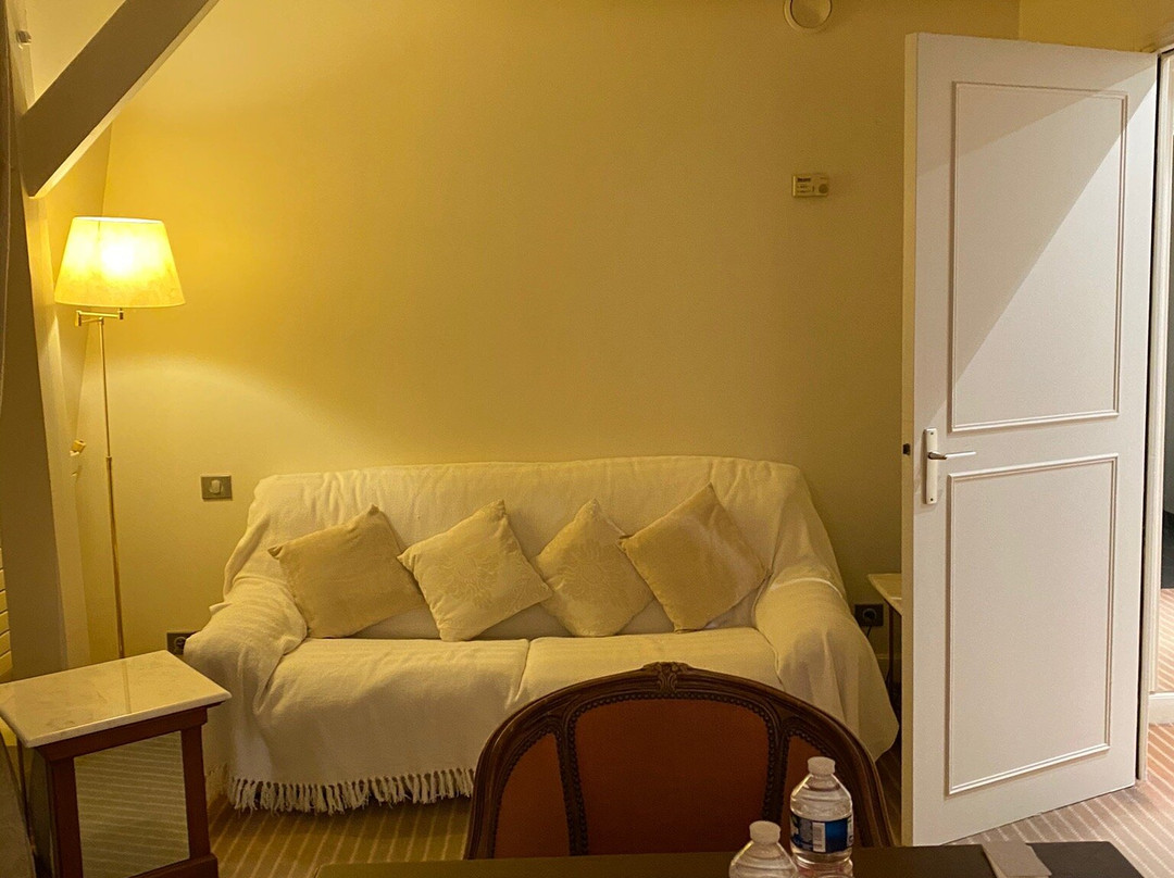 Logis Hôtel le Rivage主图