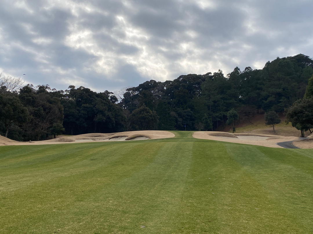 Golden Cross Country Club-长南町必去景点
