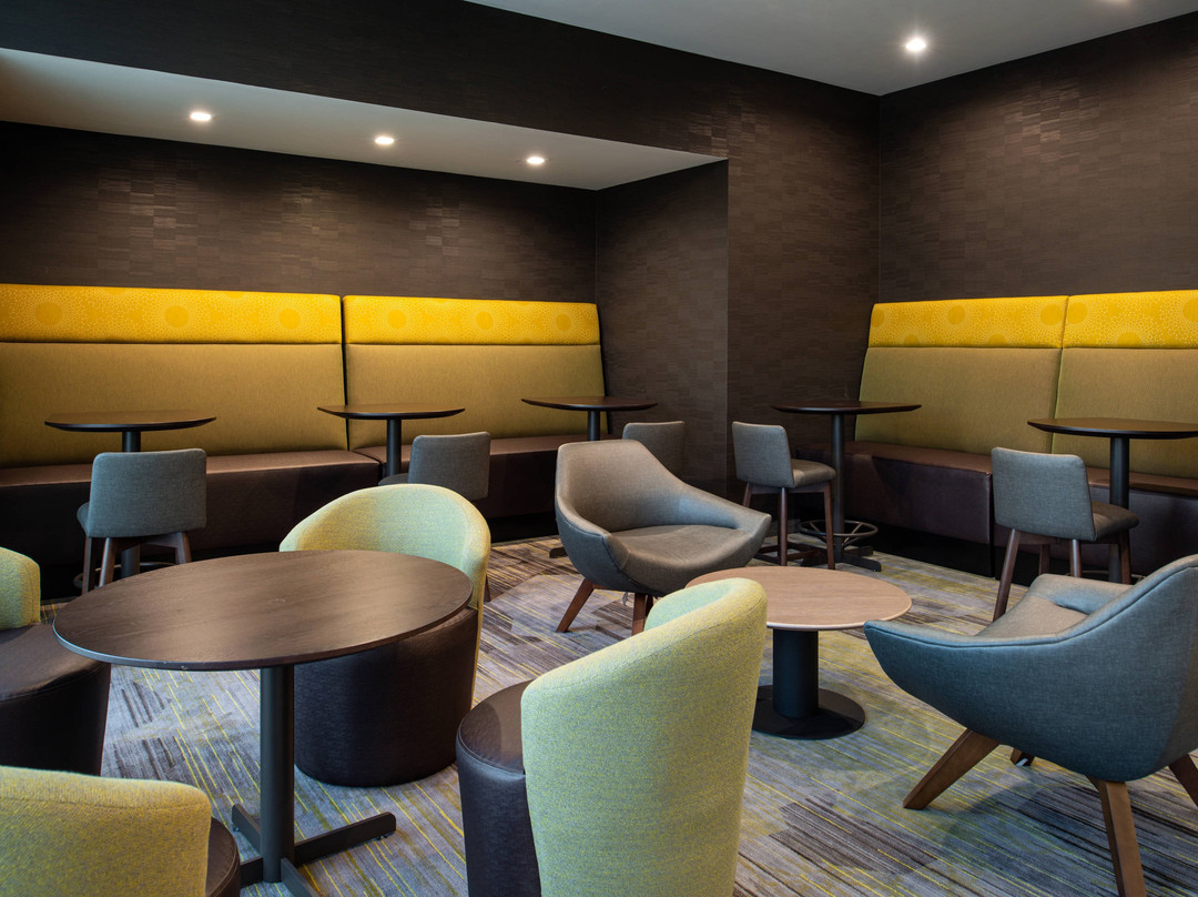 Courtyard by Marriott Kansas City Olathe主图
