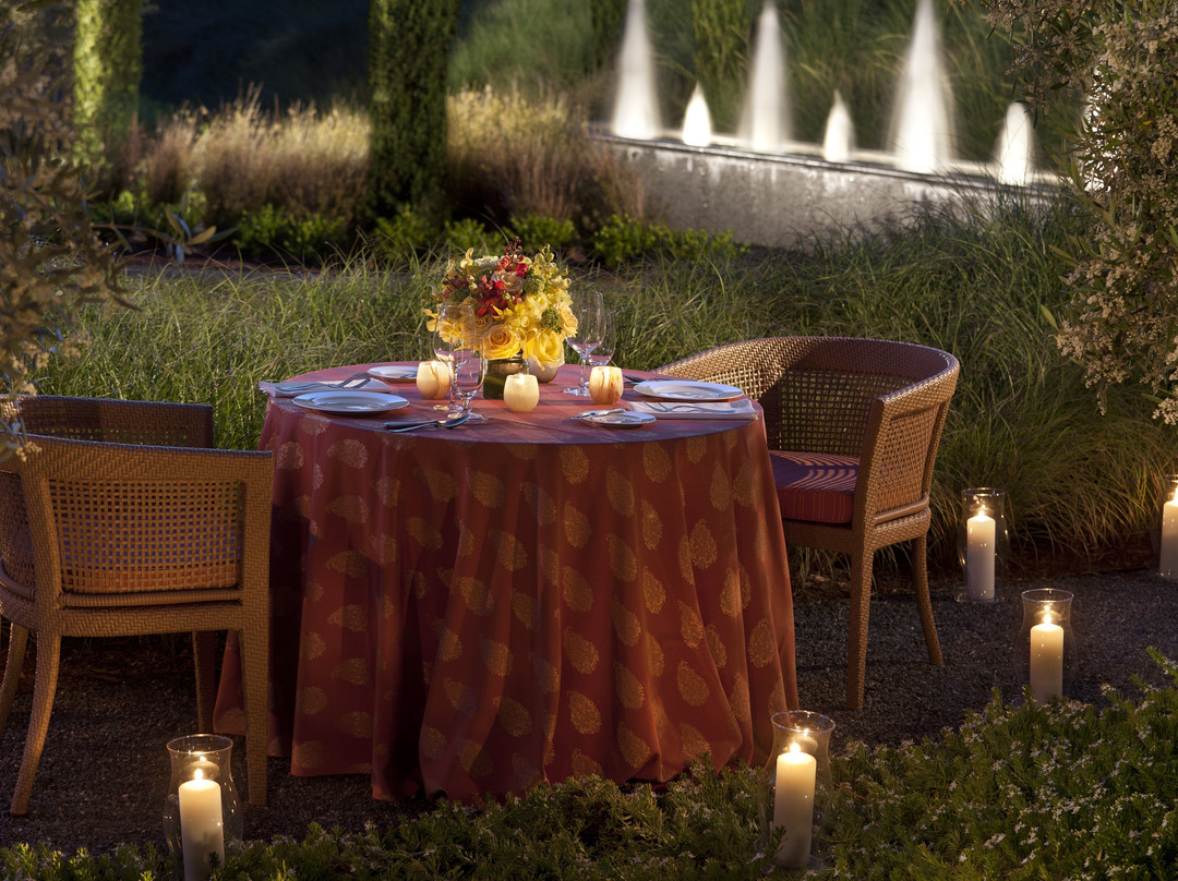 门洛帕克瑰丽酒店主图