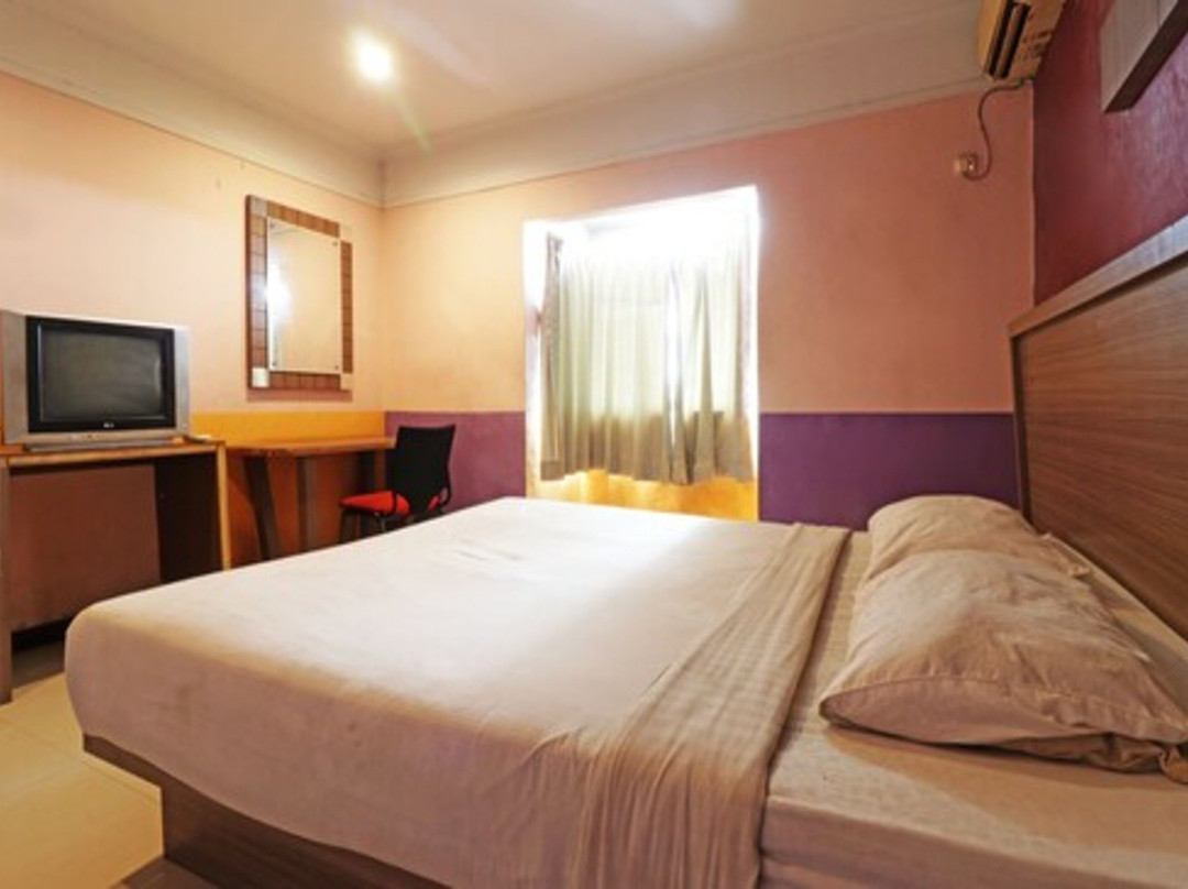 OYO 1367 Damon Butik Hotel主图