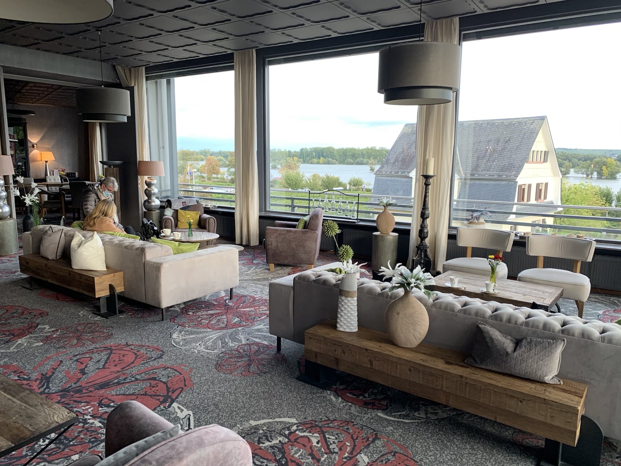 Naegler´s Fine Lounge Hotel-浴室