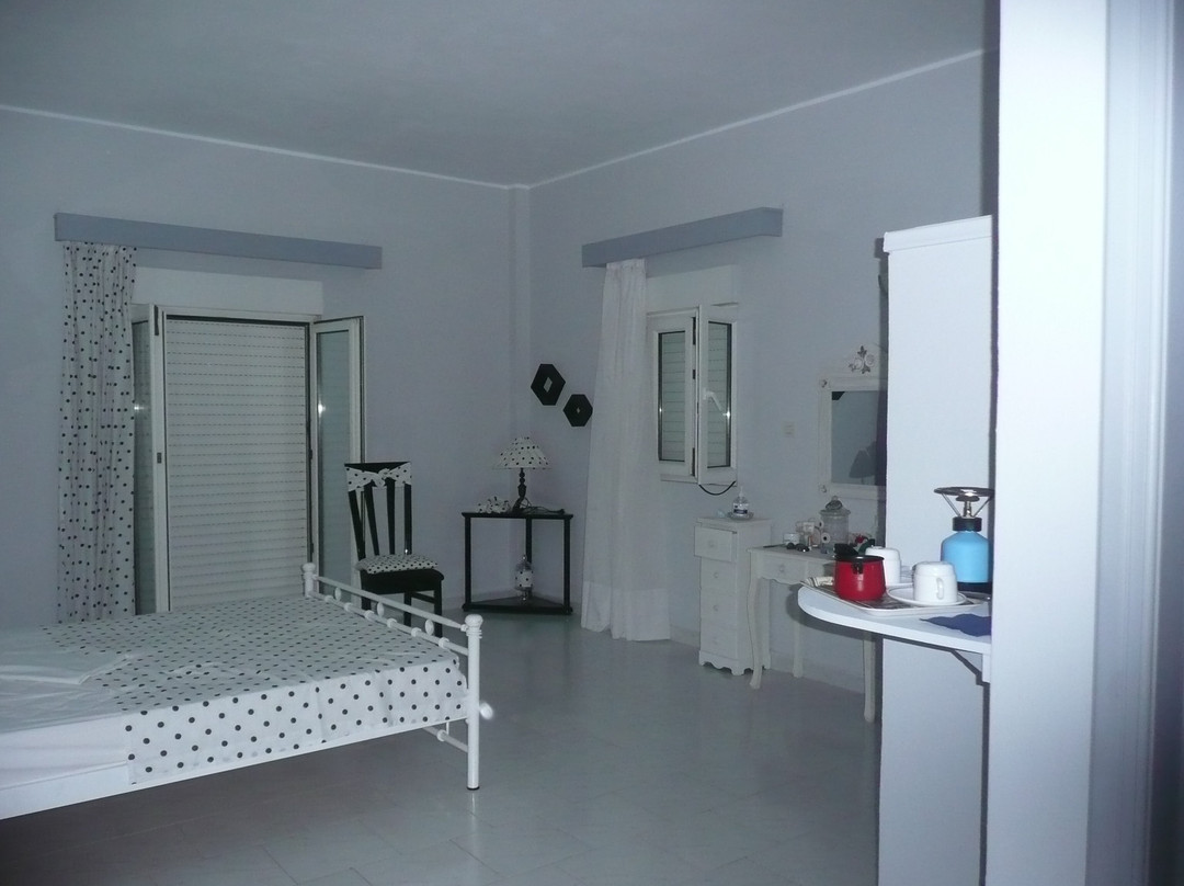 Efstathia Hotel Apartments主图