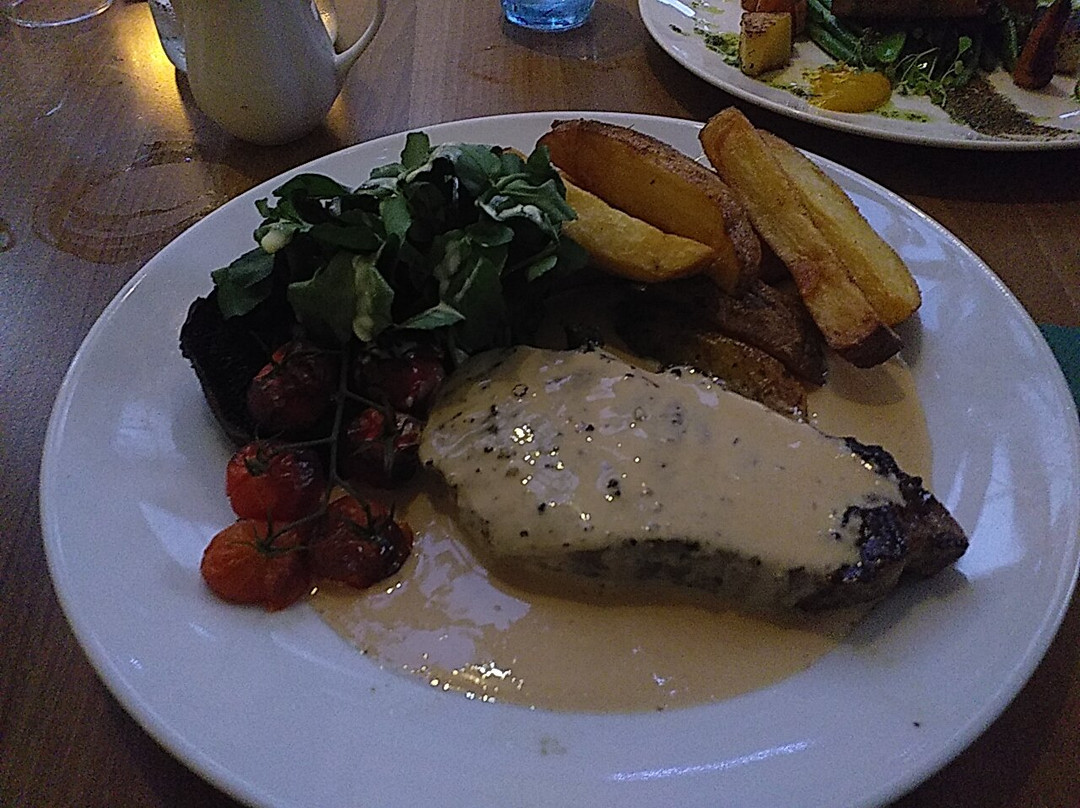 Woodlands Lodge Hotel主图