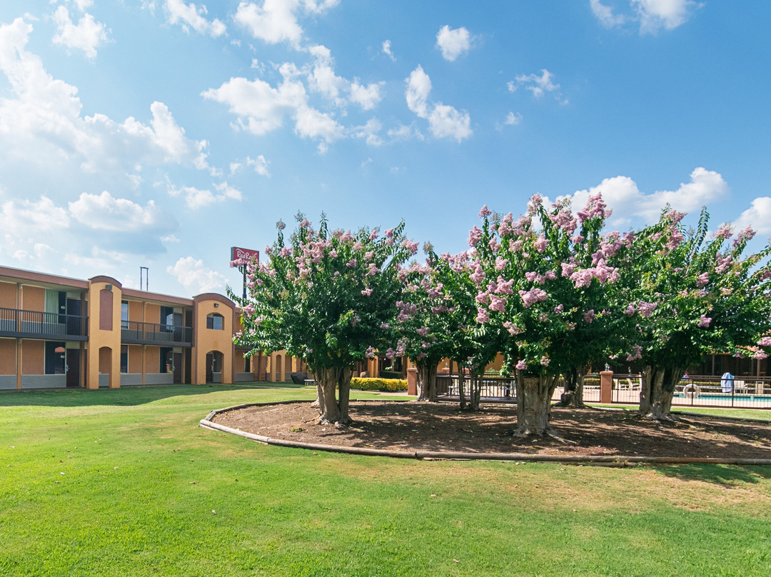 Red Roof Inn Forsyth主图