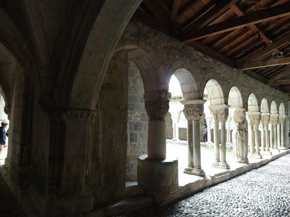 Enceinte de la ville haute de Saint-Bertrand-de-Comminges-Saint-Bertrand-de-Comminges必去景点