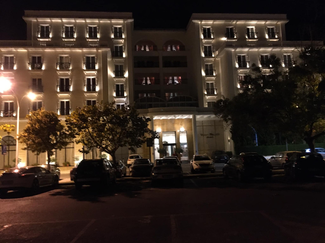 沃洛斯宫殿酒店主图