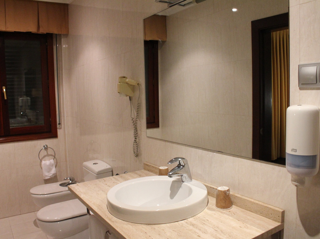 厄乌巴酒店主图