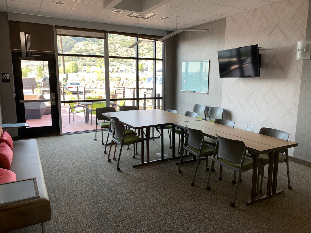 SpringHill Suites Durango主图