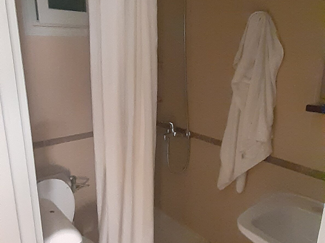 Elena Apartments主图