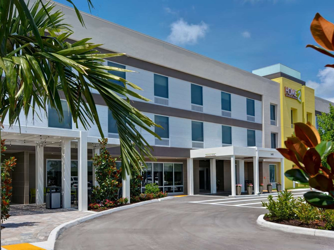 Home2 Suites by Hilton Naples I-75 Pine Ridge Road