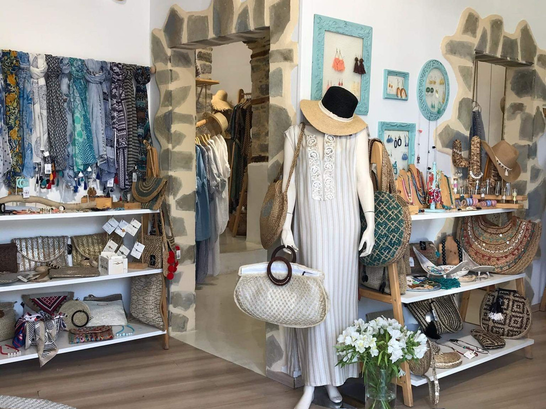 Blue Shades-Ierapetra必去景点