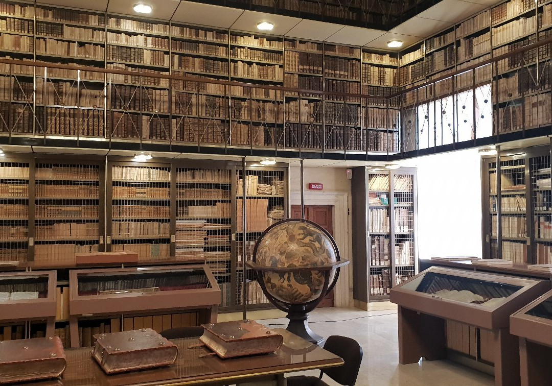 Biblioteca Planettiana景点图片
