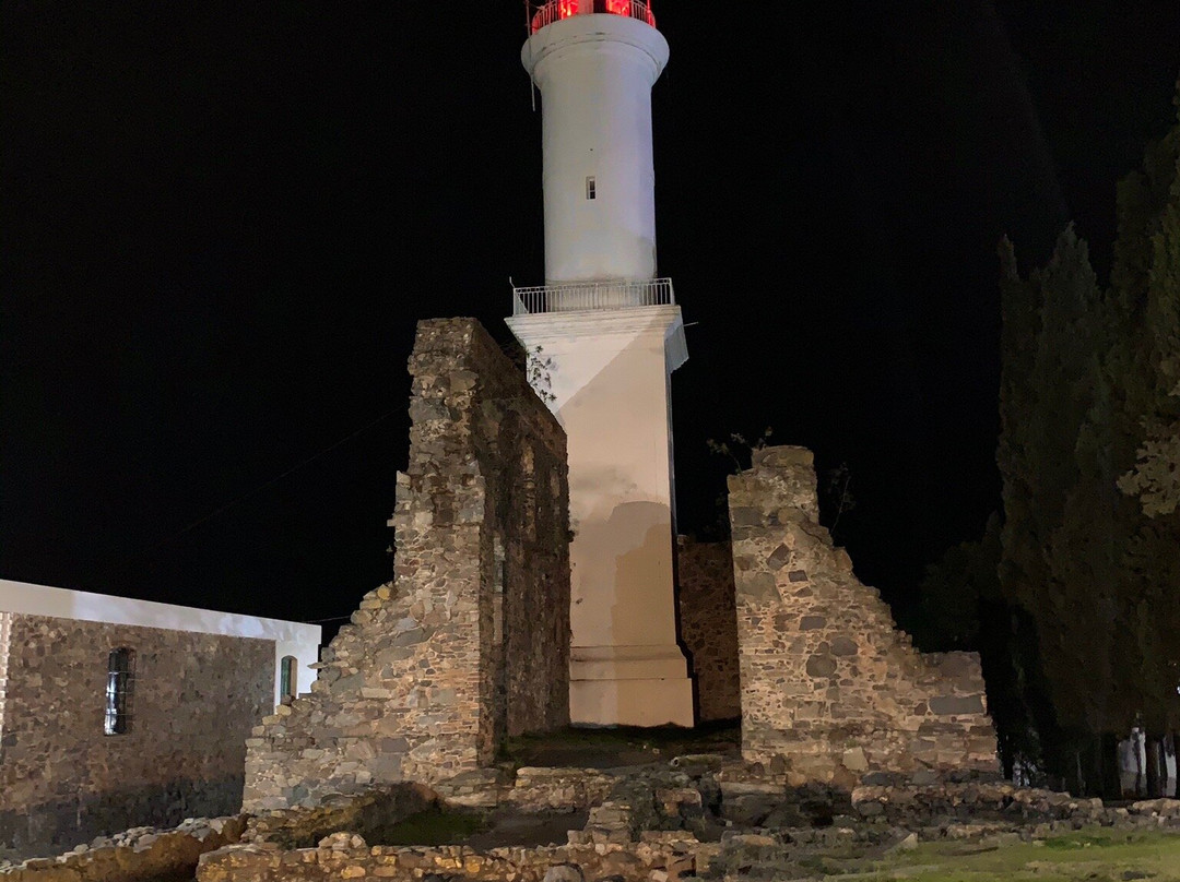 Convento de San Francisco-科洛尼亚·德尔萨克拉门托城必去景点