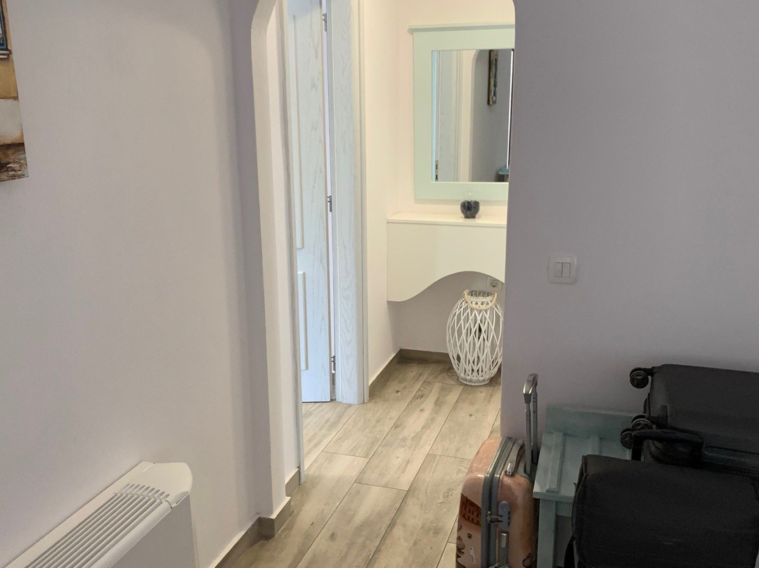 Ikies Filoxenia主图