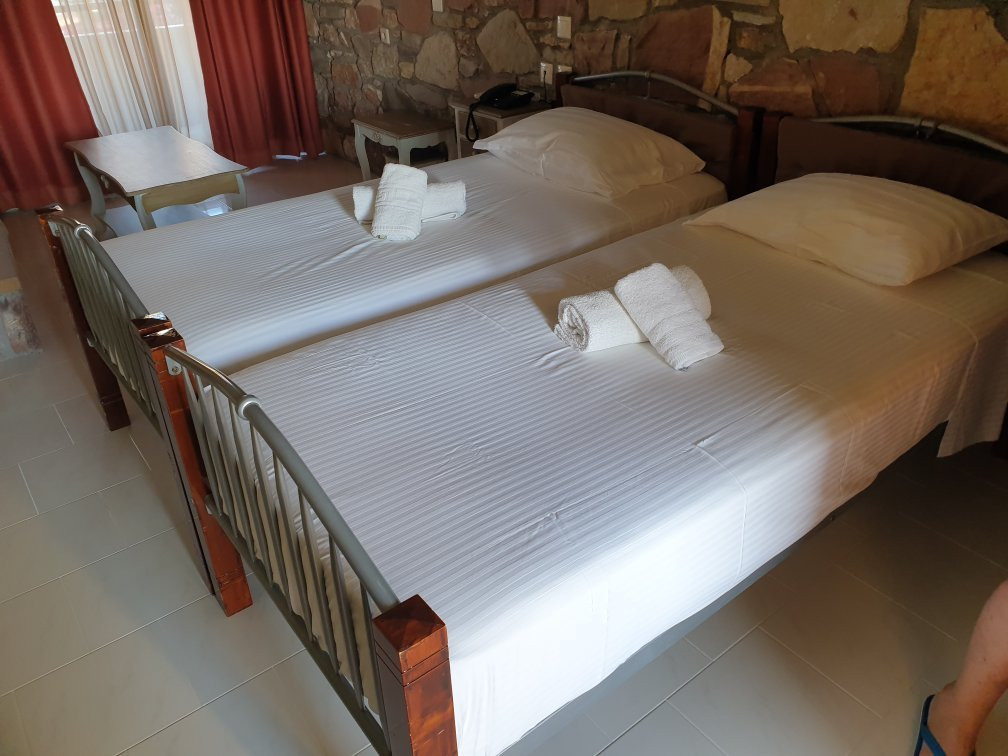 Ataviros Hotel主图