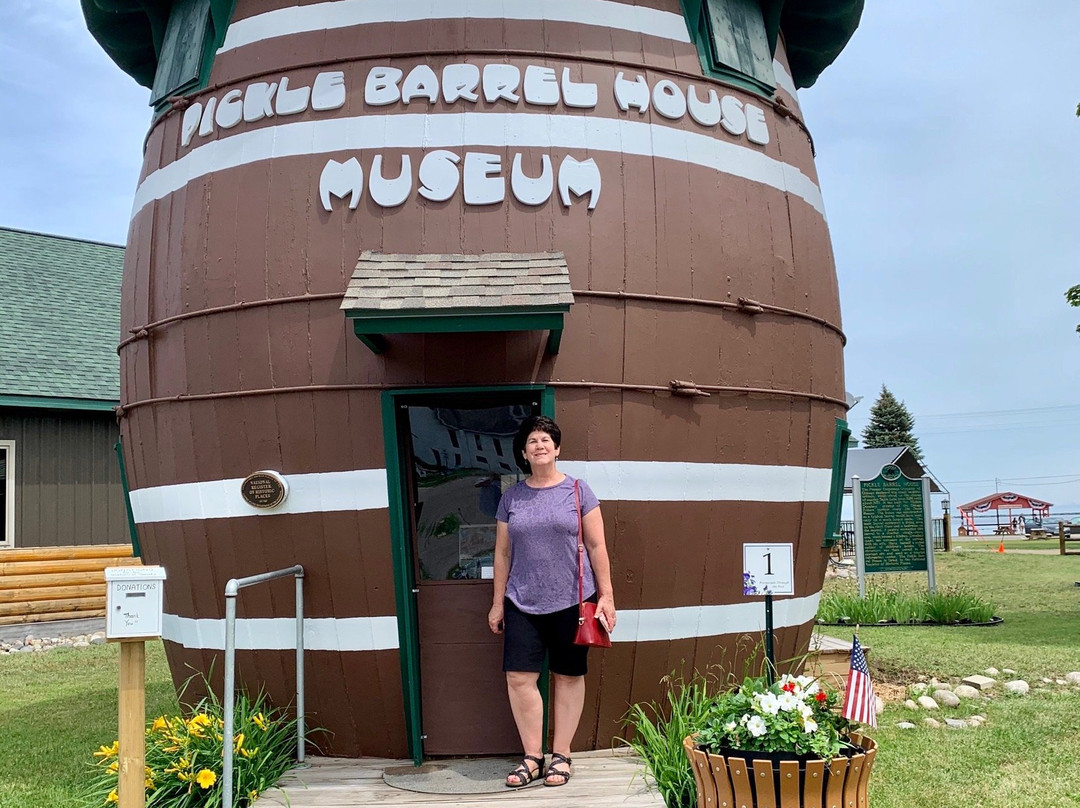 Pickle Barrel House Museum景点图片