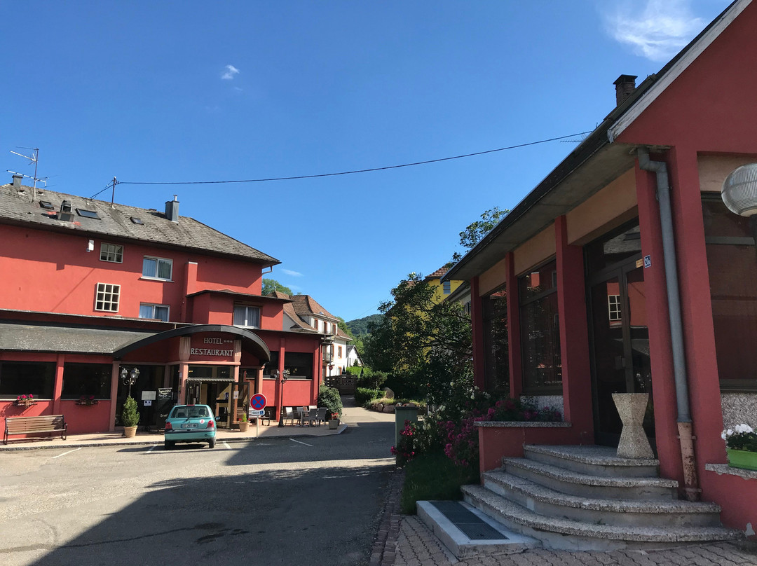 Au Bois le Sire主图