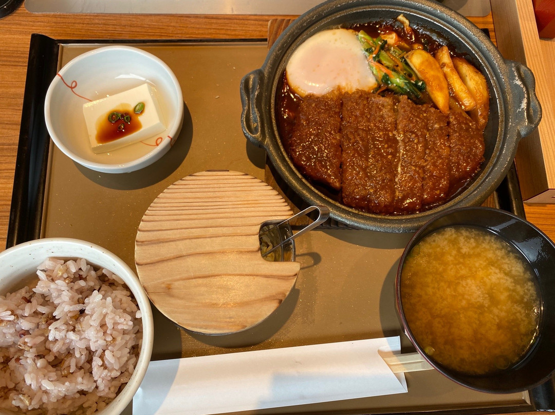 やよい軒 武蔵村山本町店