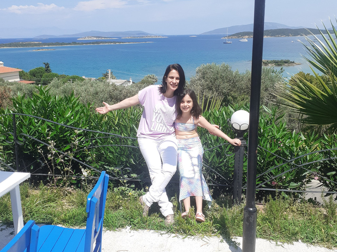 Akay Garden Family Club主图