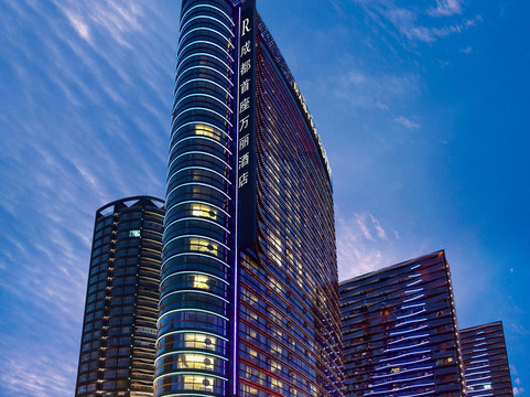 成都首座万丽酒店主图