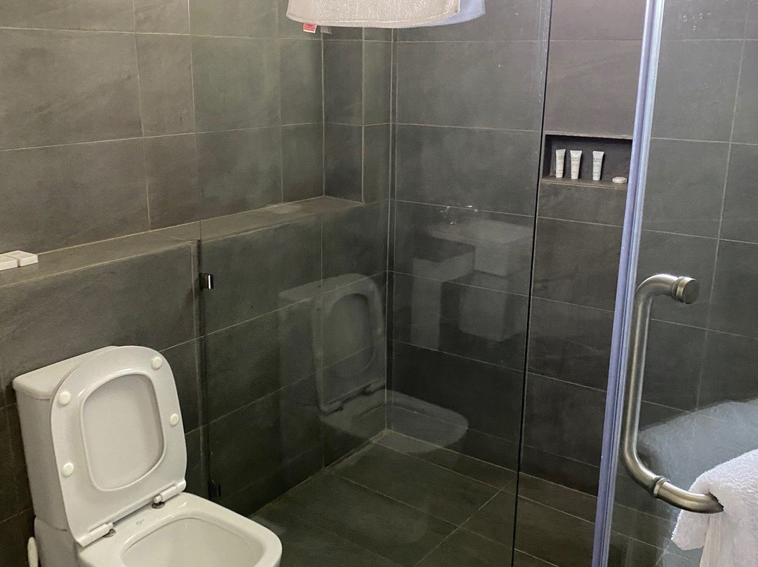 Zebu Lodge and Luxury Hotel主图