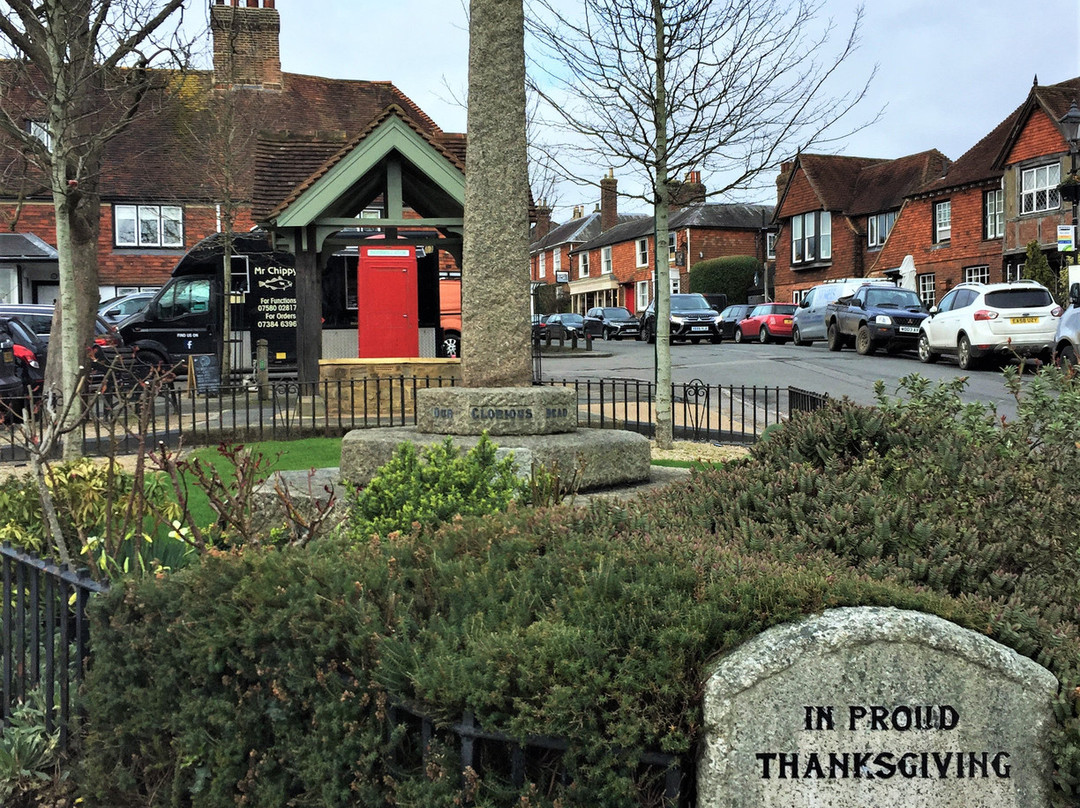 Ticehurst War Memorial景点图片
