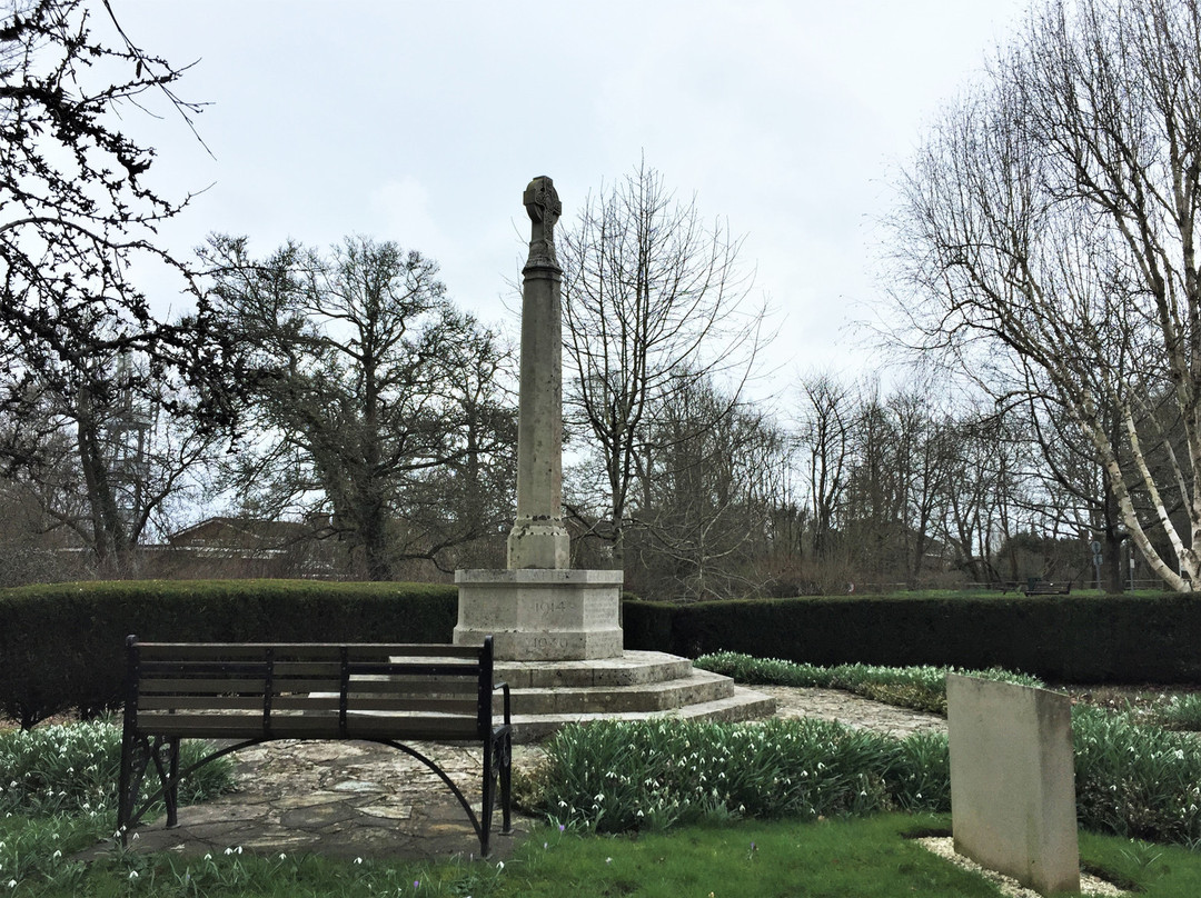 Wadhurst Memorial Cross景点图片