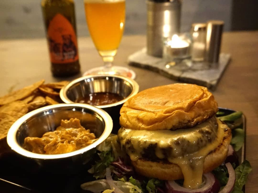 Bomber Bar