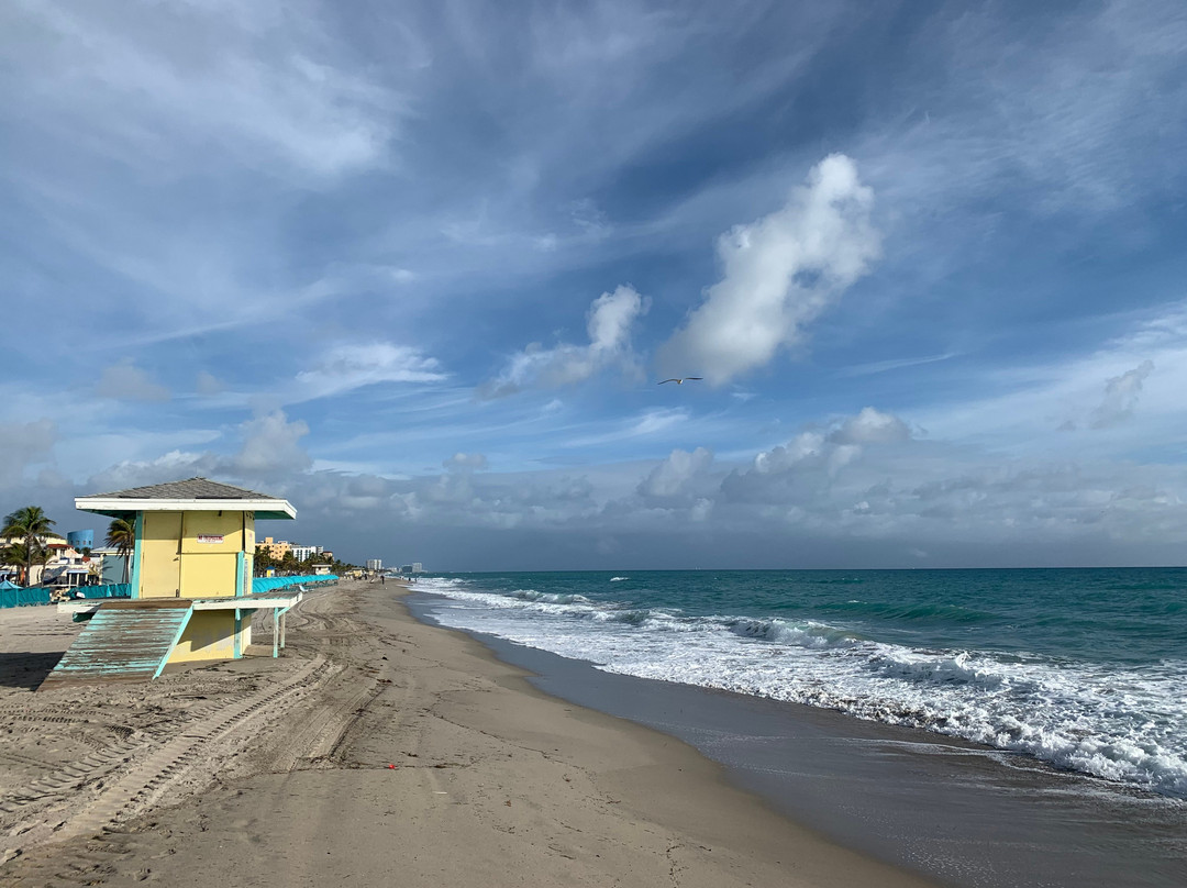 St Maurice Beach Inn主图