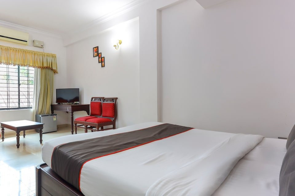 Hotel Gee Bee Palace主图