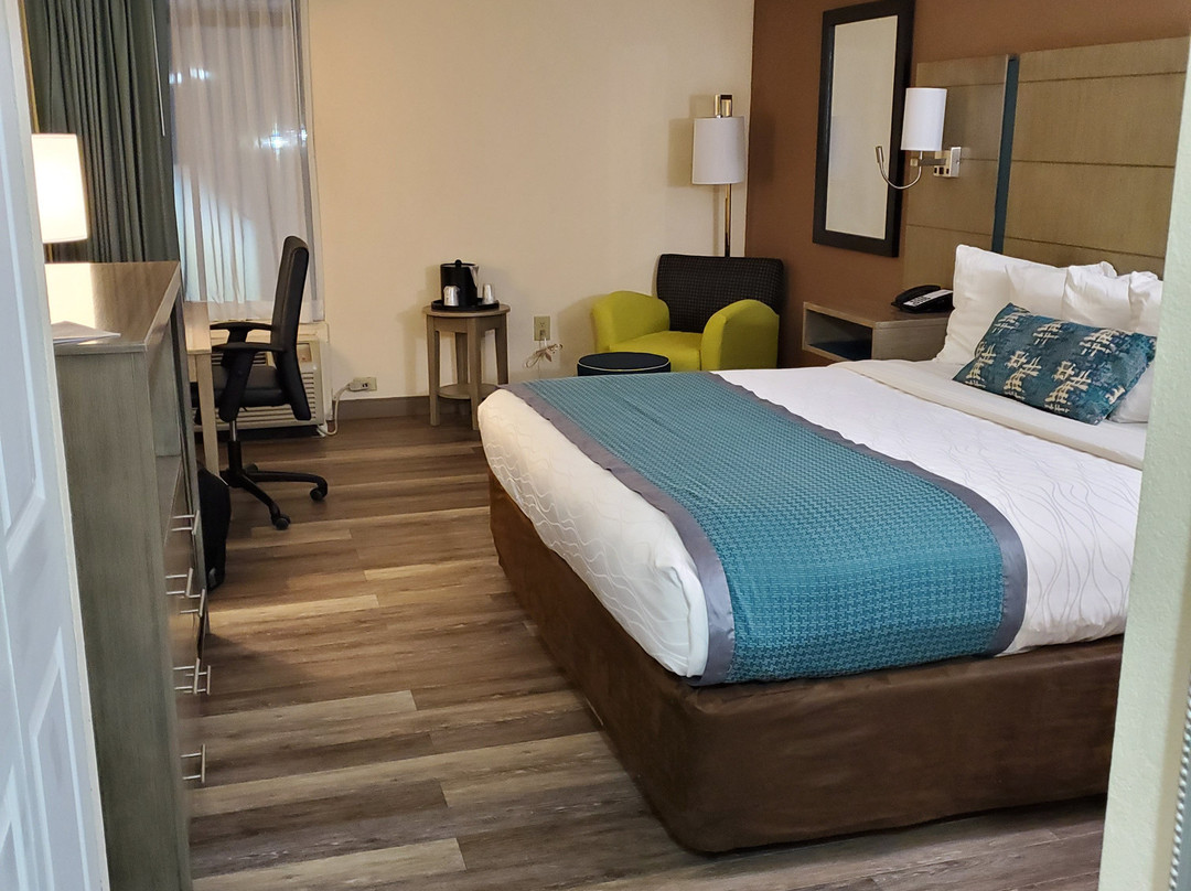 Best Western Hampton Coliseum Inn主图