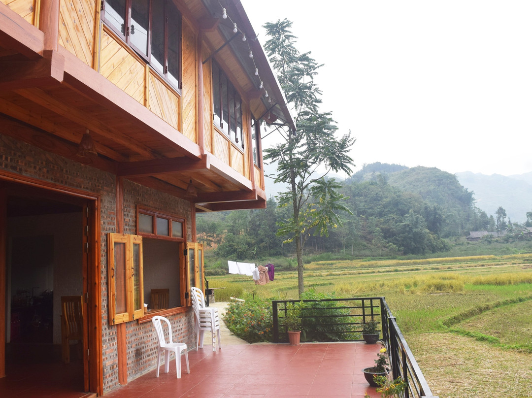 Bac Ha Threeland Homestay主图