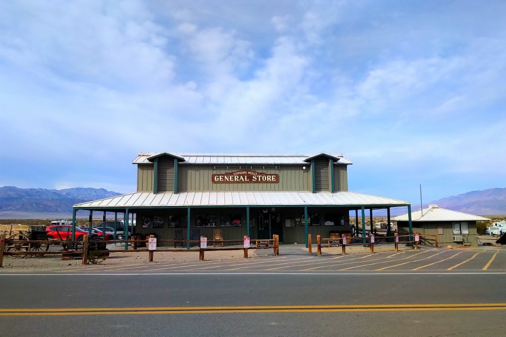 Stovepipe Wells Village-死亡谷国家公园必去景点