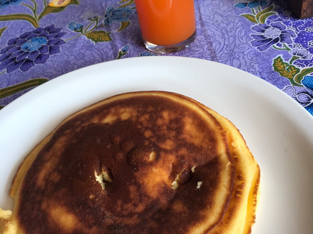 红图娜酒店主图