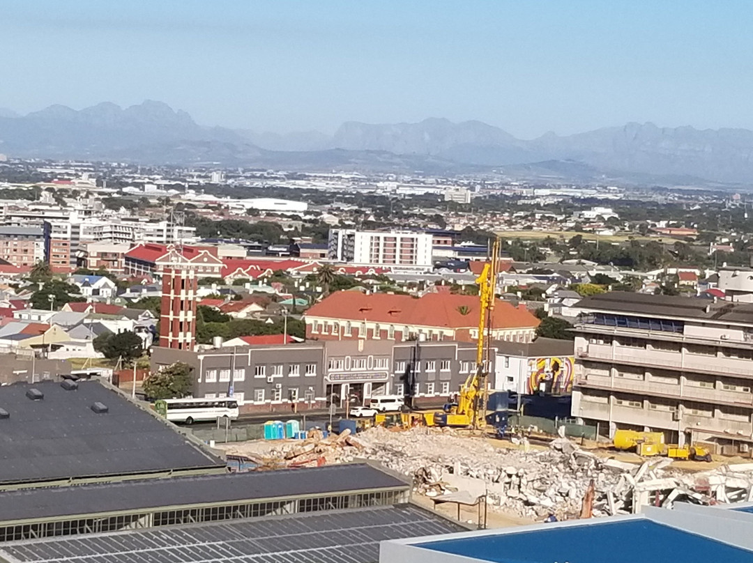 上东区酒店主图