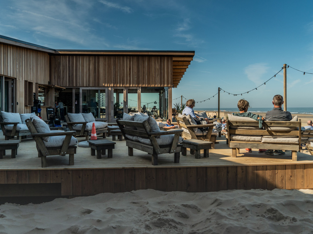 Surfing Elephant-Wenduine必去景点