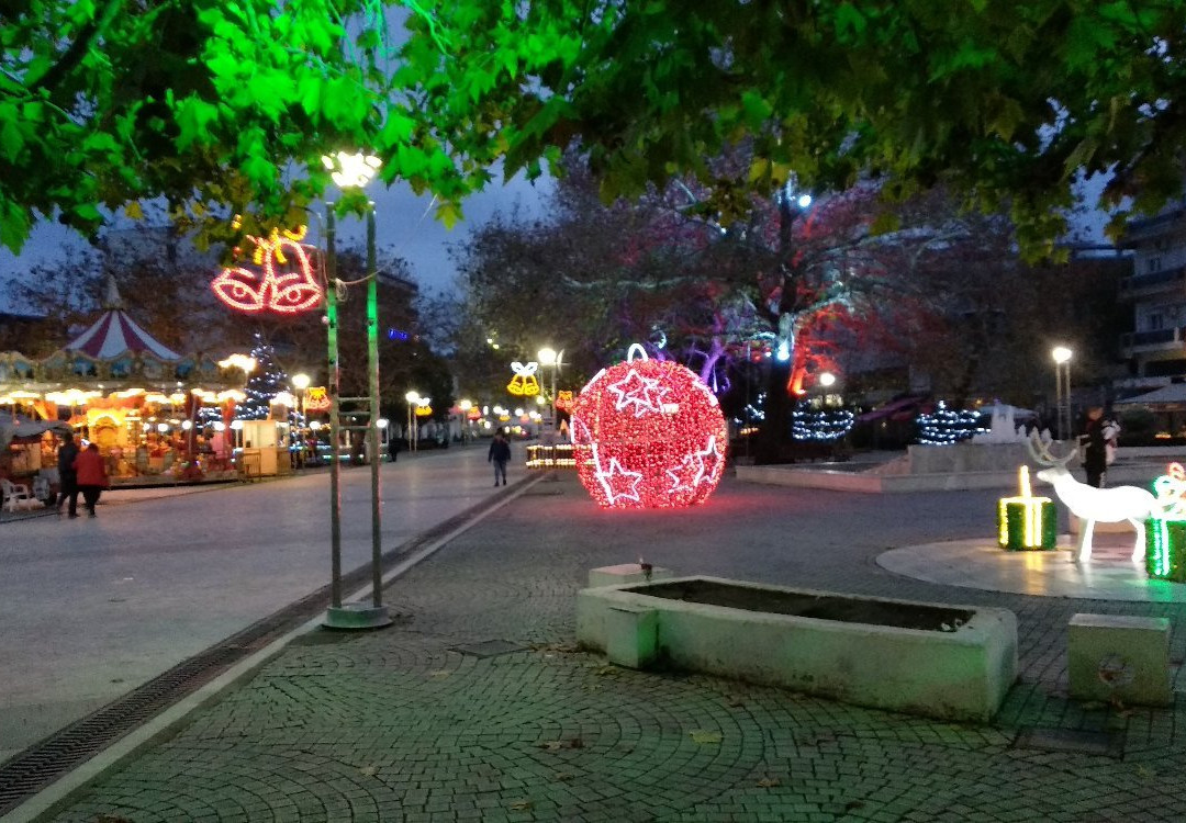 Central Square (Eirinis Square)景点图片