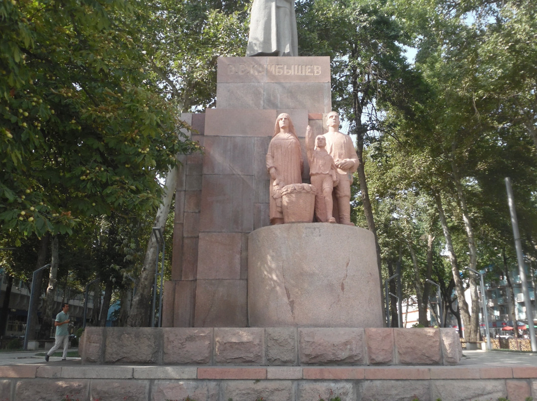 Kuybysheva Square-杜尚别必去景点