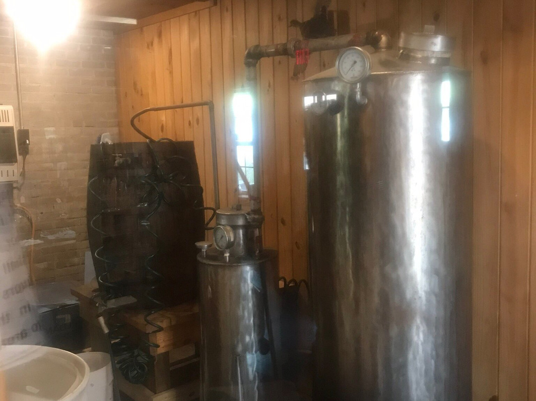 Lucky Duck Distillery景点图片