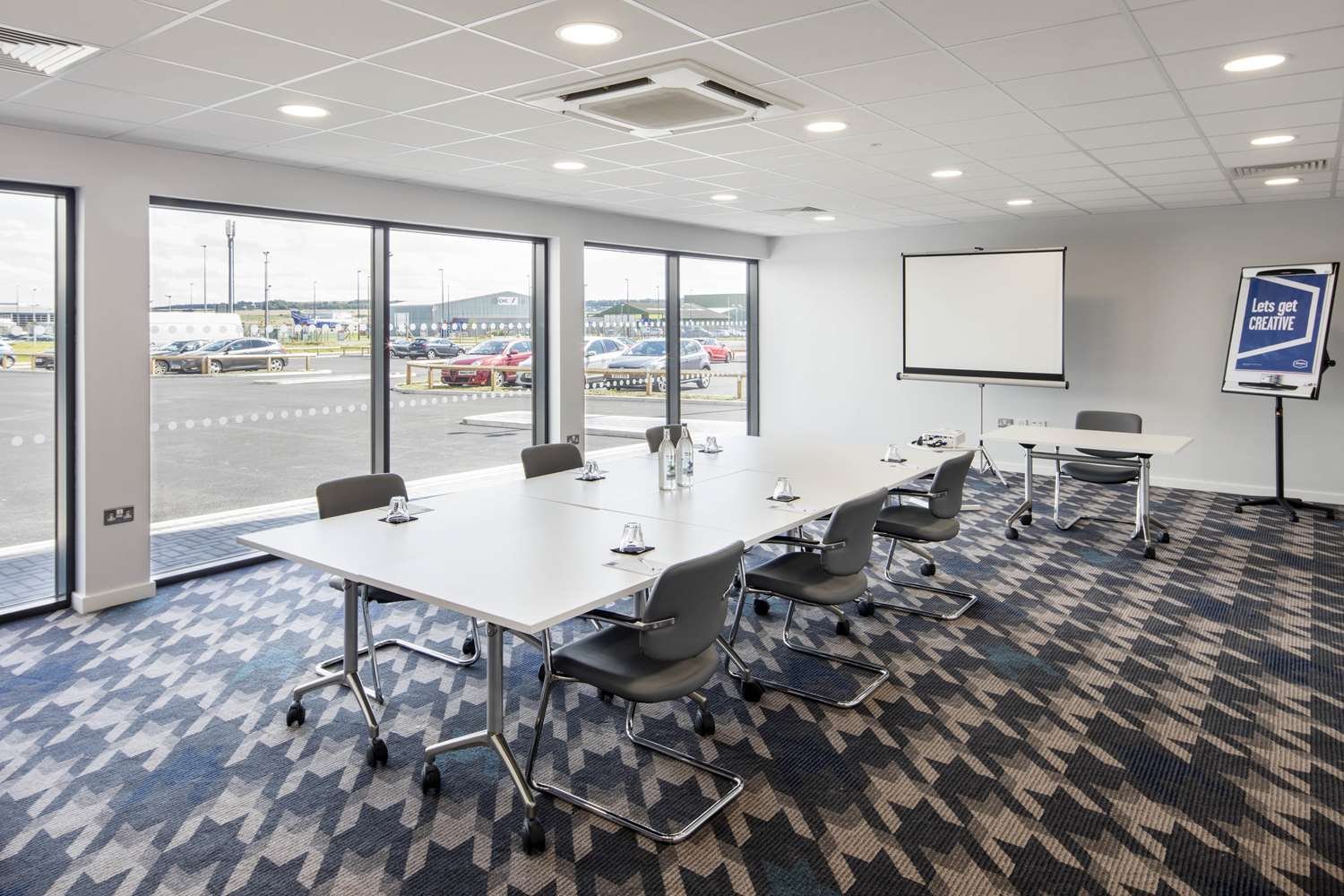 Hampton by Hilton Humberside Airport-官方