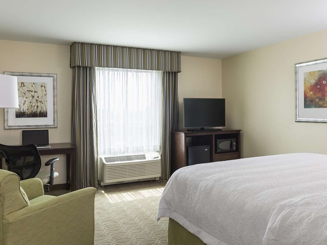 Hampton Inn & Suites Philadelphia Montgomeryville主图