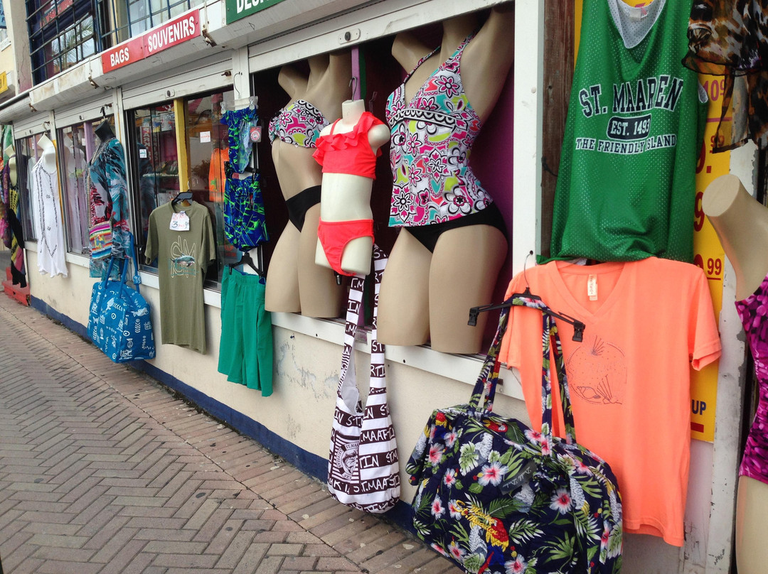 Amazing Swimwear-菲利普斯堡必去景点