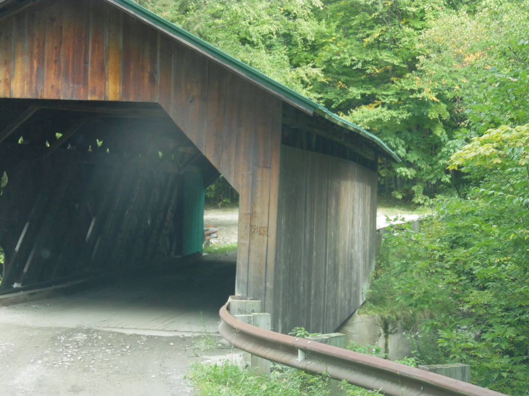 West Hill Covered Bridge-Montgomery必去景点