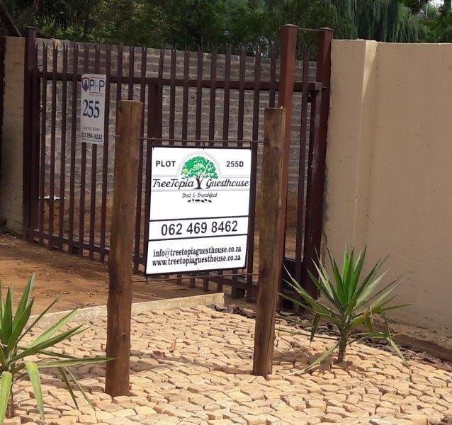 TreeTopia Guesthouse主图