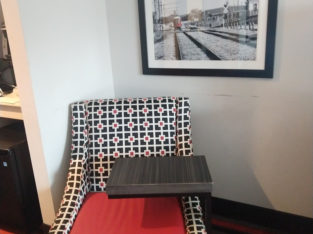 Holiday Inn & Suites Lafayette North By IHG主图