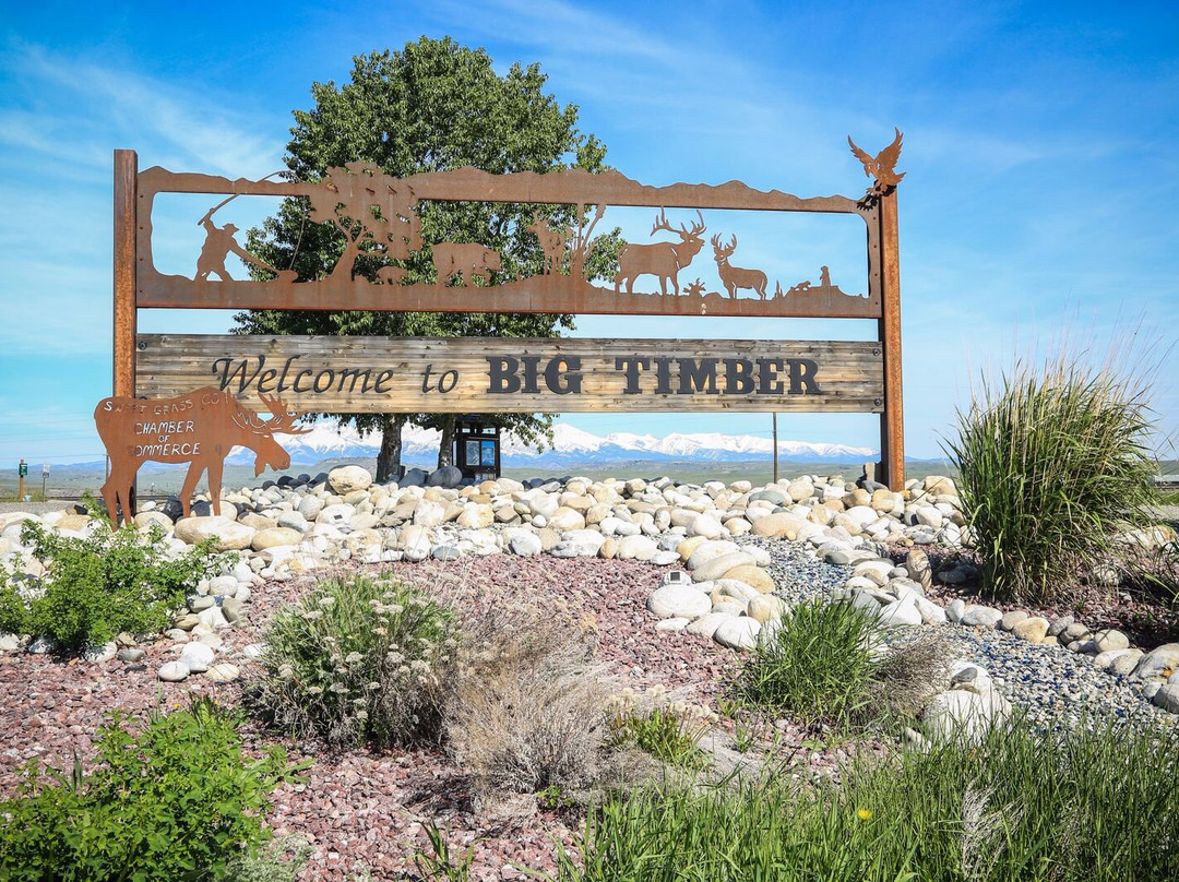 Sweet Grass County Visitor Information Center景点图片