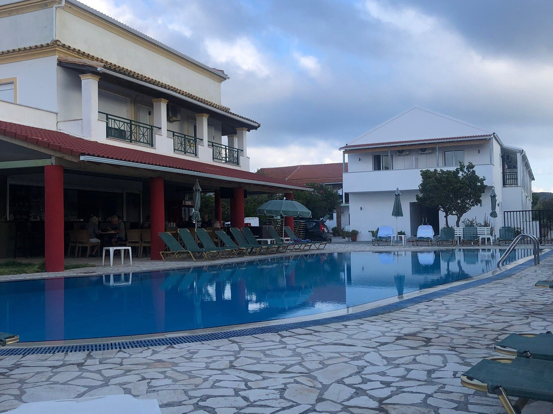 Alexander Beach Hotel主图