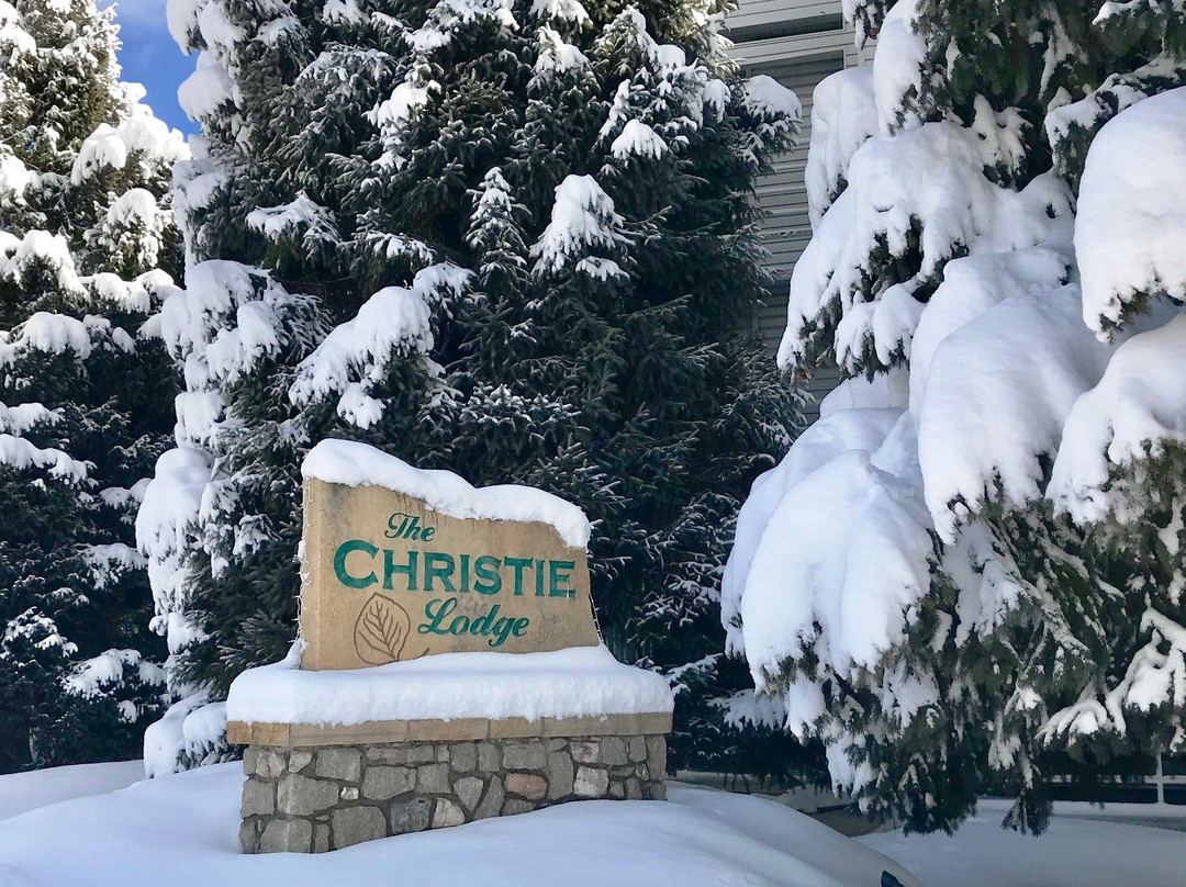 Christie Lodge主图