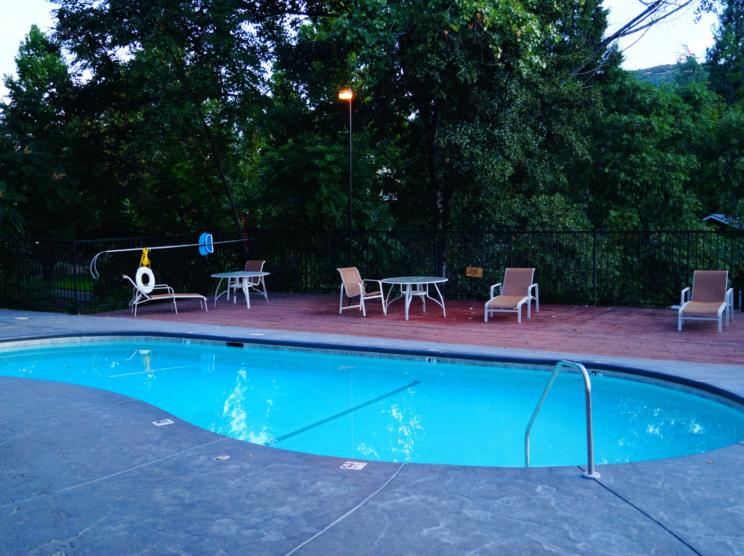 普乐思优胜美地中途站贝斯特韦斯特酒店主图